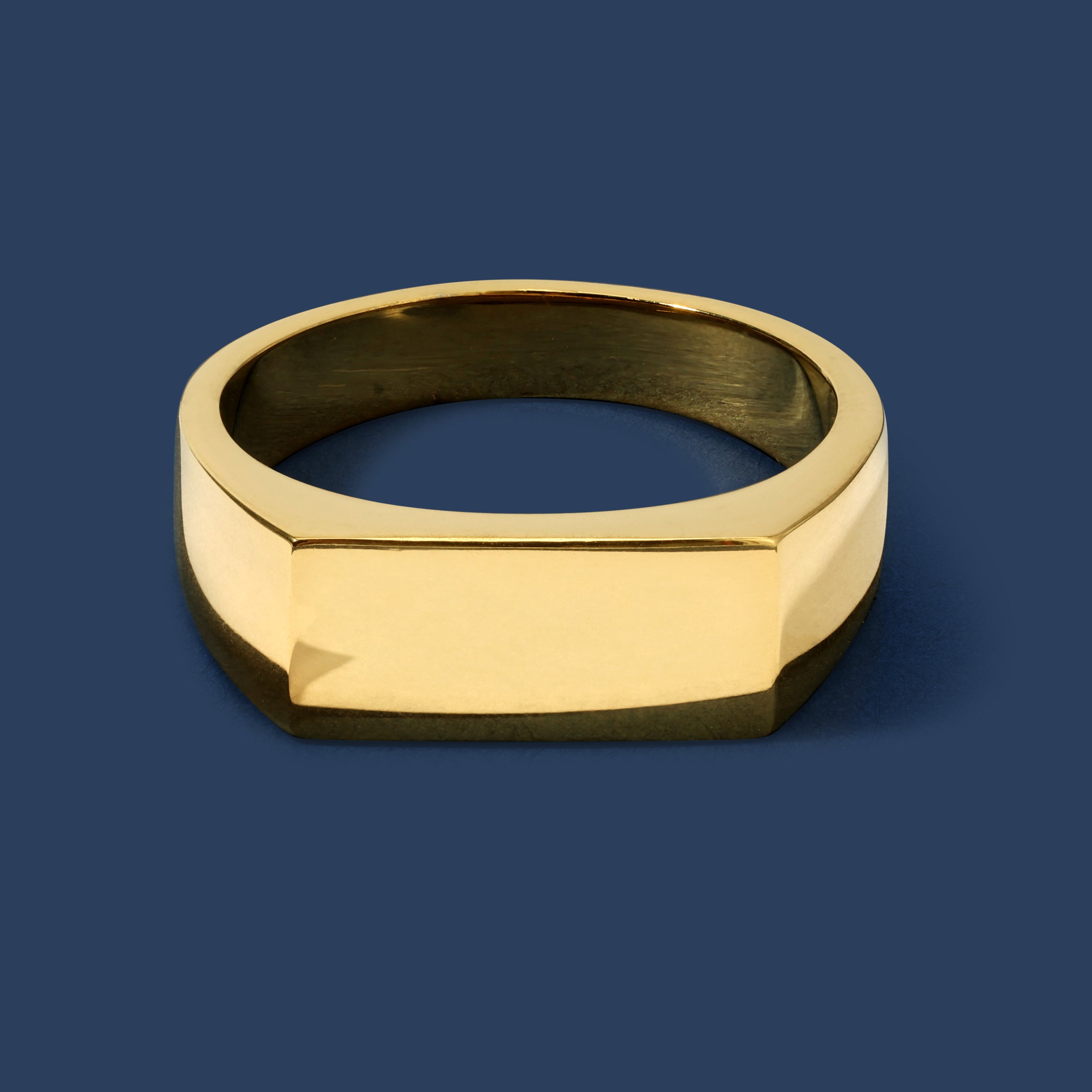 Classic Signet Ring